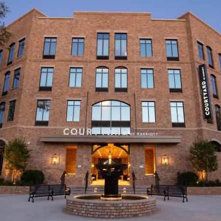Courtyard Thomasville Downtown Εξωτερικό φωτογραφία